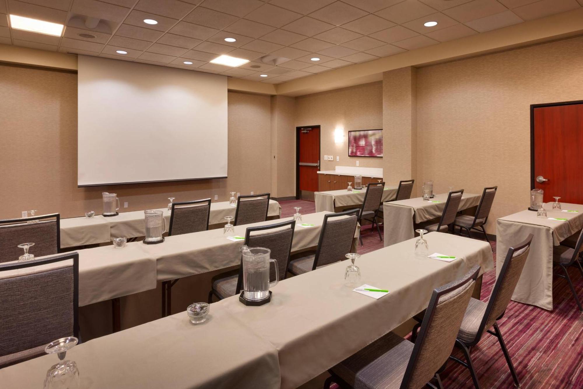 Courtyard By Marriott Salt Lake City Санди Экстерьер фото