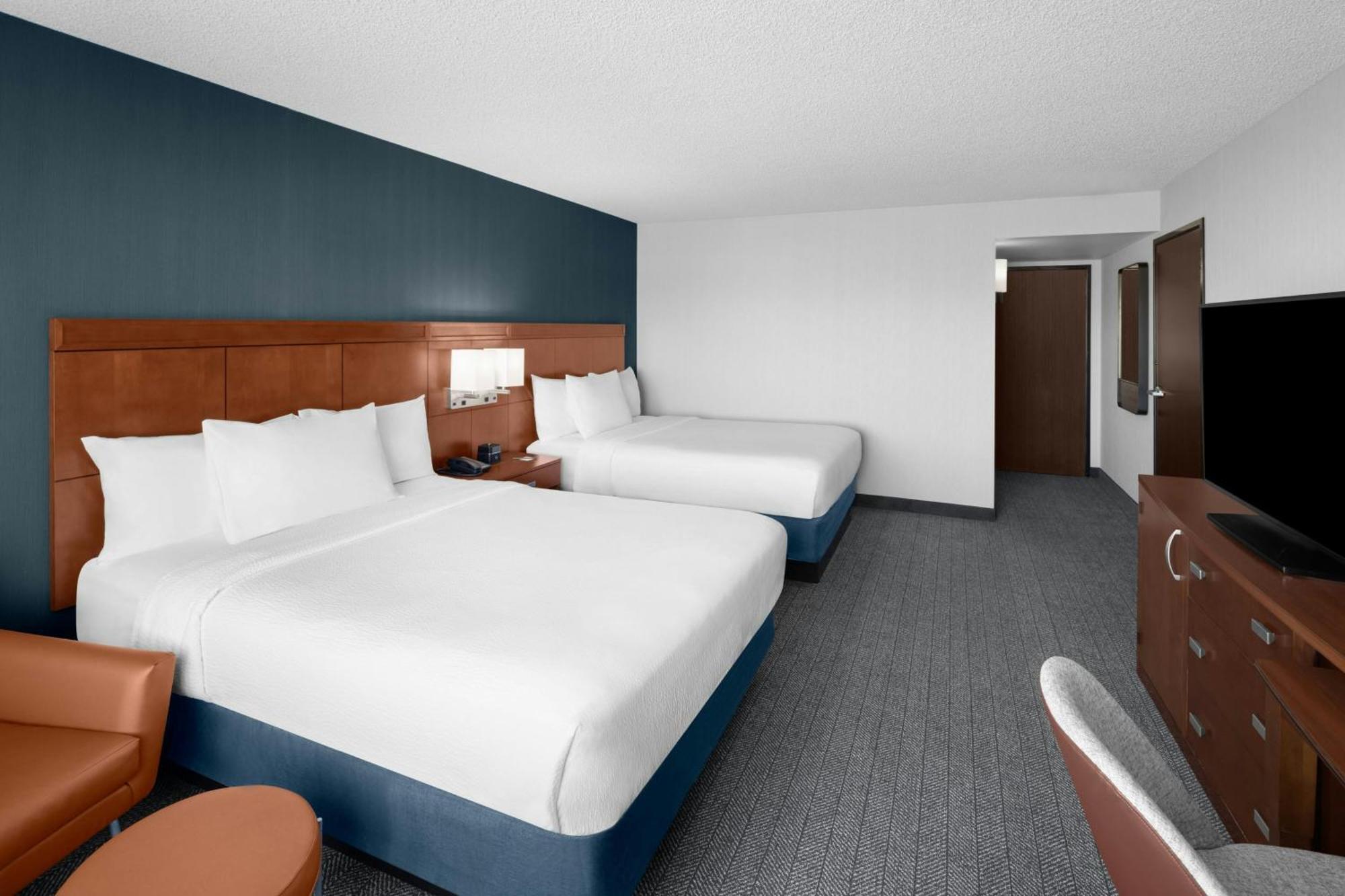 Courtyard By Marriott Salt Lake City Санди Экстерьер фото